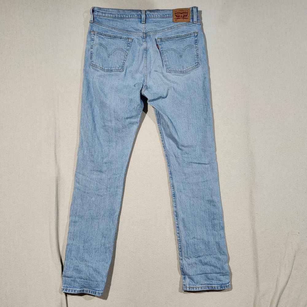 Levi's 501 Original Fit Light Wash Blue Straight Leg Button Fly Jeans W31 L32